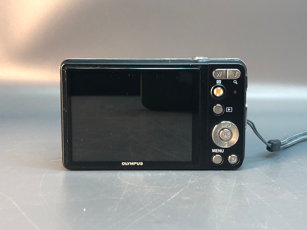 Olympus X-990