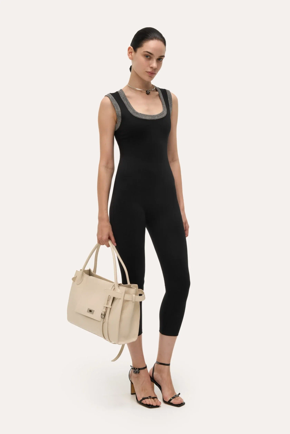 Комбинезон  COMBINAISON