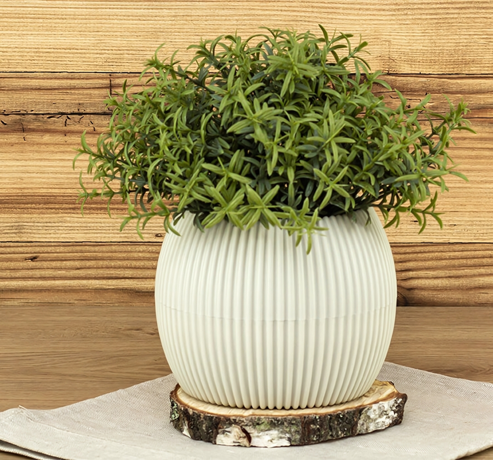 Кашпо ПИКАНТО круглое D145мм 0,7 л с пристегнутым поддоном