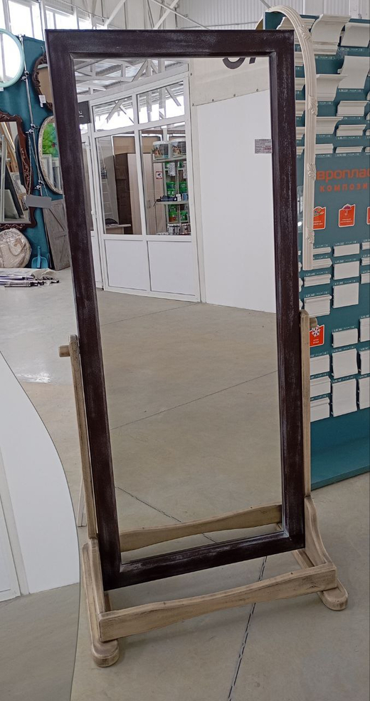 Напольное зеркало, массив сосны