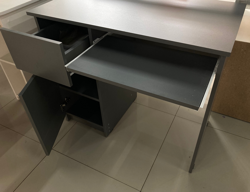 Стол письменный Мори МС-1 левый Графит