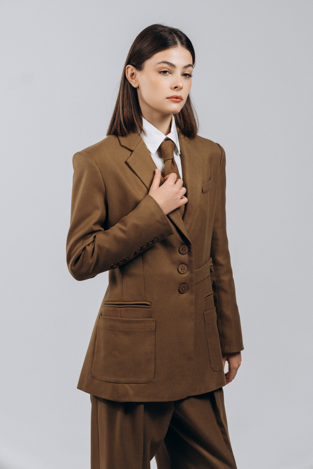 Приталенный жакет