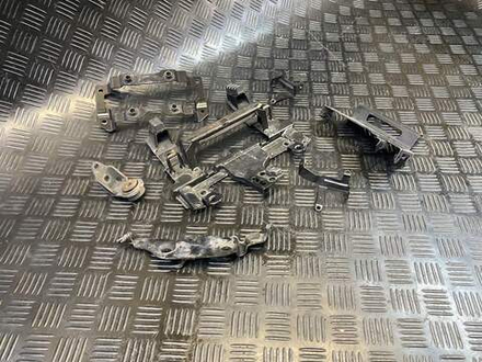 Крепления Yamaha FZ1 Fazer RN17 (одним лотом)