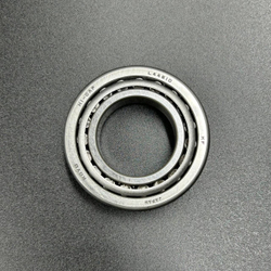 Подшипник роликовый вертикального вала верхний Yamaha 60-90, F40-100 (27x50.25x15) (Yamaha)