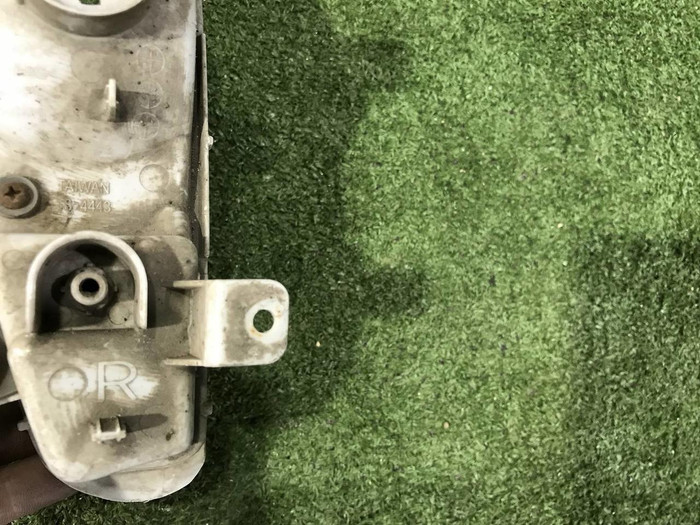 Повторитель переднего бампера правый Toyota Camry 7 XV50 (2017-2018)