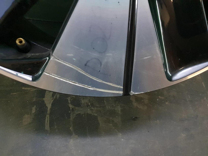 Диск литой R18 Volvo XC40 (2017-н.в.)