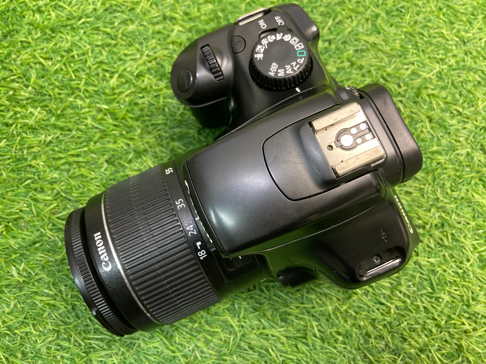 Canon EOS 1100D kit 18-55mm 59.200 кадров