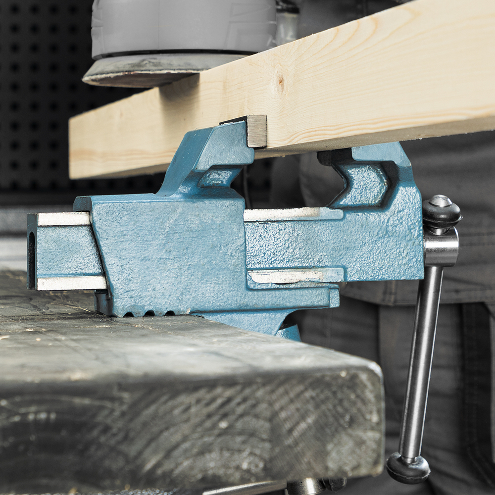 Тиски слесарные, 63 мм, крепление для стола, винтовой зажим (Глазов)