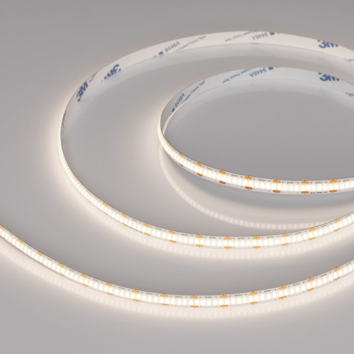 Светодиодная лента Arlight 5W/m 360 LED/m CSPSMD дневной белый 5М COB-X360-8mm 5V 039737