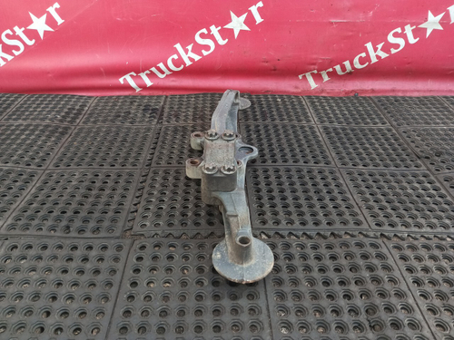 Кронштейн пневморессоры левый 2020г.