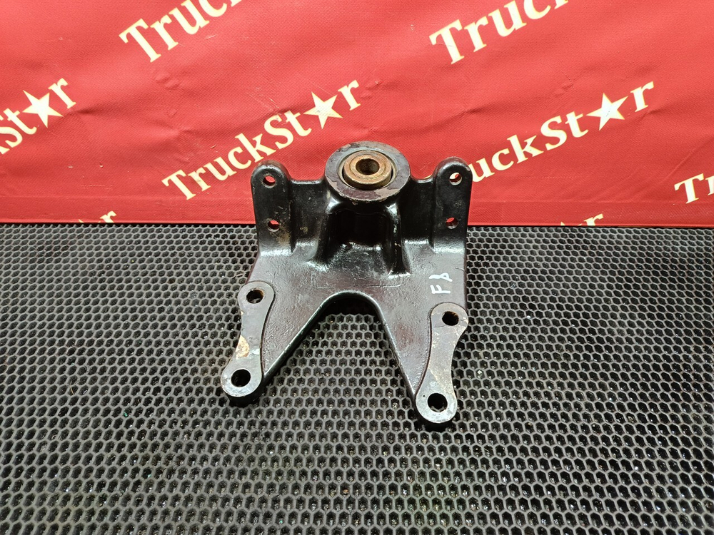 Кронштейн рессоры задний левый 2023г