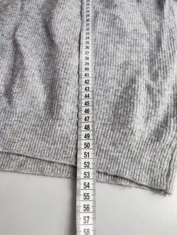 Джемпер однотонный 46-48 размер