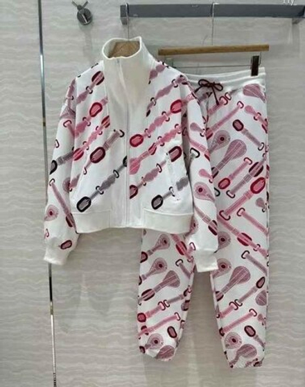 Костюм Hermes