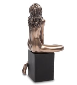 Veronese WS-150 Статуэтка «Девушка»