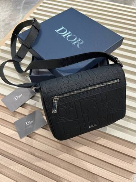 Сумка-мессенджер Dior