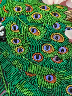 С-12 Набор для вышивания хрустальными камнями Павлин на цветущей сакуре