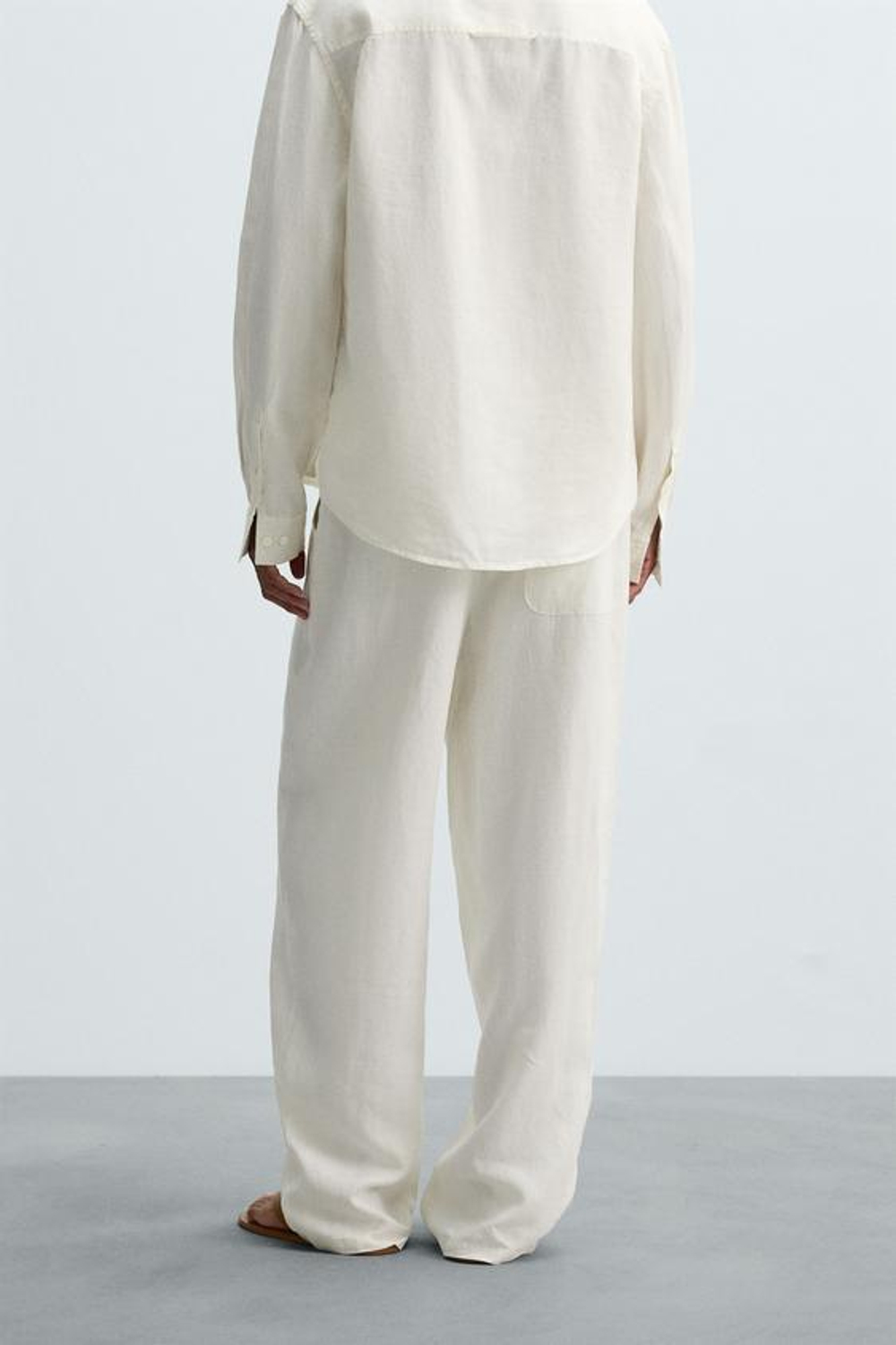 ZARA БРЮКИ СВОБОДНОГО КРОЯ ИЗ 100% КОНОПЛИ, ЖЕЛТОВАТО-БЕЛЫЙ