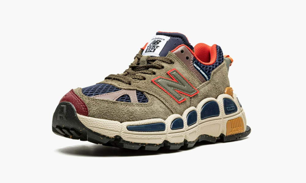 574 YURT "Salehe Bembury - Team Forest Green"