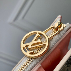 Louis Vuitton Lisa Wallet