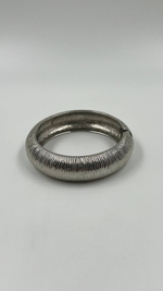 Браслет в серебряном тоне