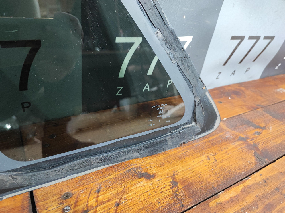 Стекло заднее правое Acura RDX 1 06-12 Б/У Оригинал 73500STKA00