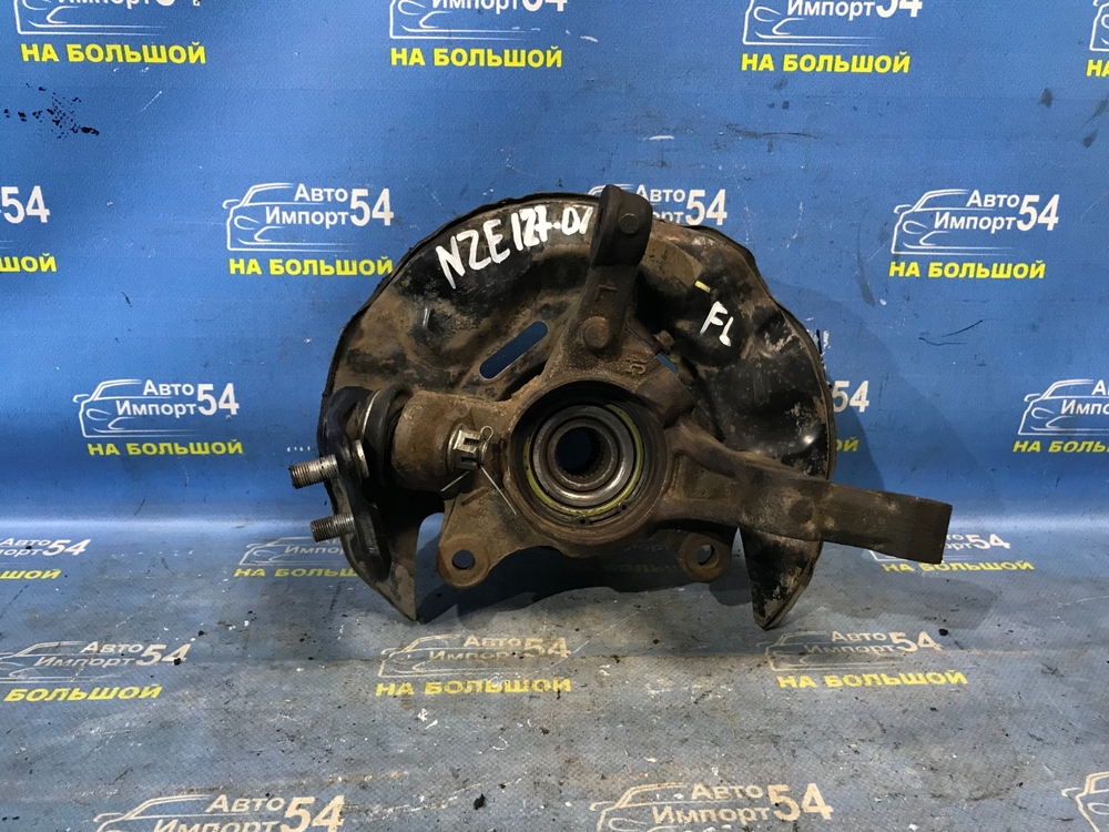 Ступица передняя левая TOYOTA WILL VS 2002