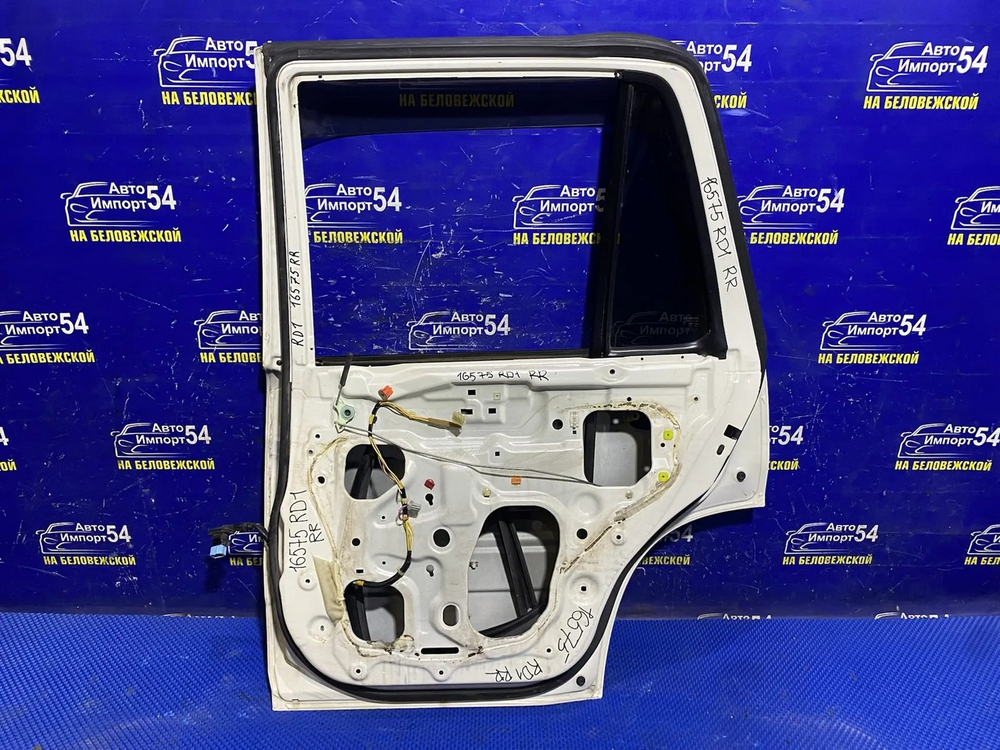 Дверь задняя правая Honda CR-V 1995-2001
