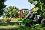 Райдер садовый аккумуляторный с нулевым радиусом разворота Greenworks ZTC152, 82V, 152 см, с АКБ 24 кВтч (7405107)