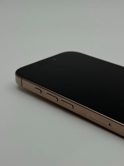 iPhone 16 Pro 256Gb Desert Titanium