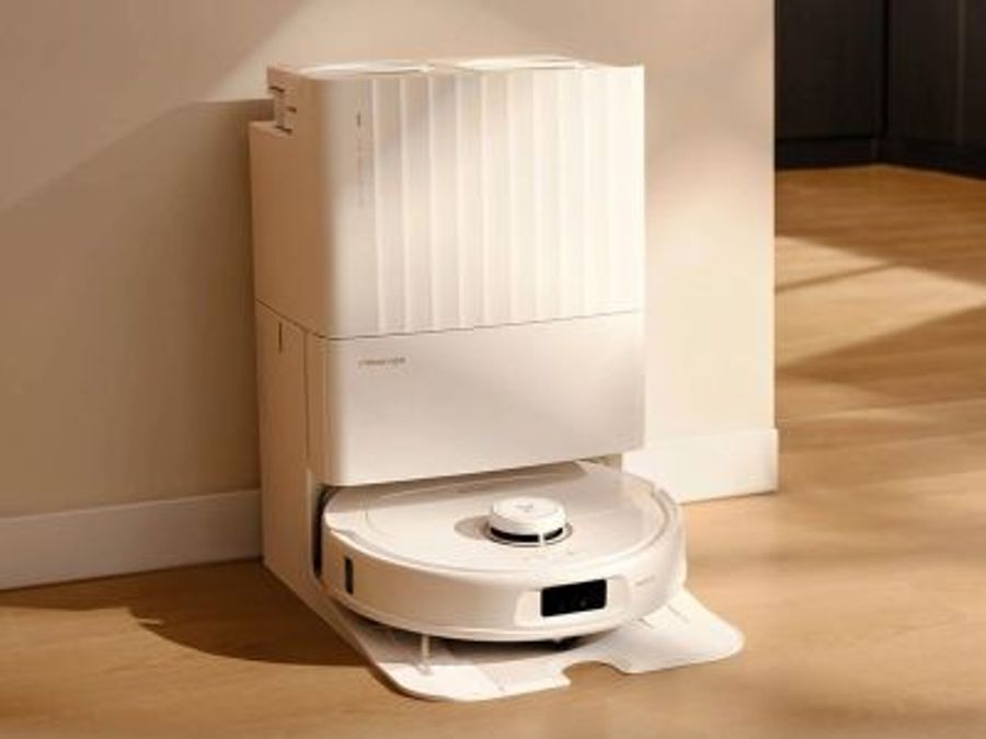 Roborock Qrevo Pro сам убирается и себя обслуживает