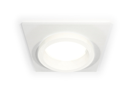 Ambrella Комплект встраиваемого светильника с акрилом MR16 Встраиваемые XC6520064