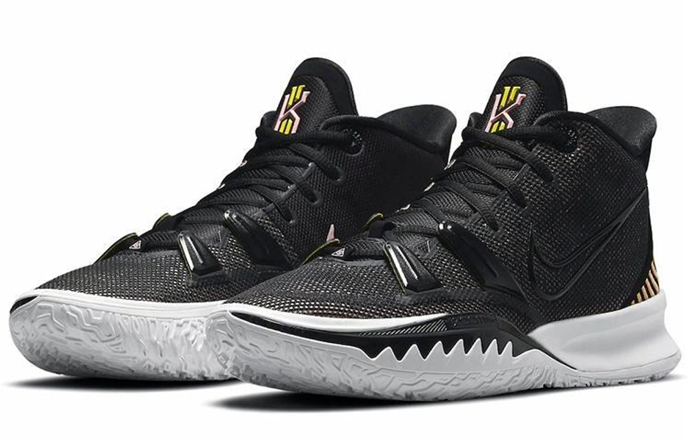 Кроссовки Nike Kyrie 7