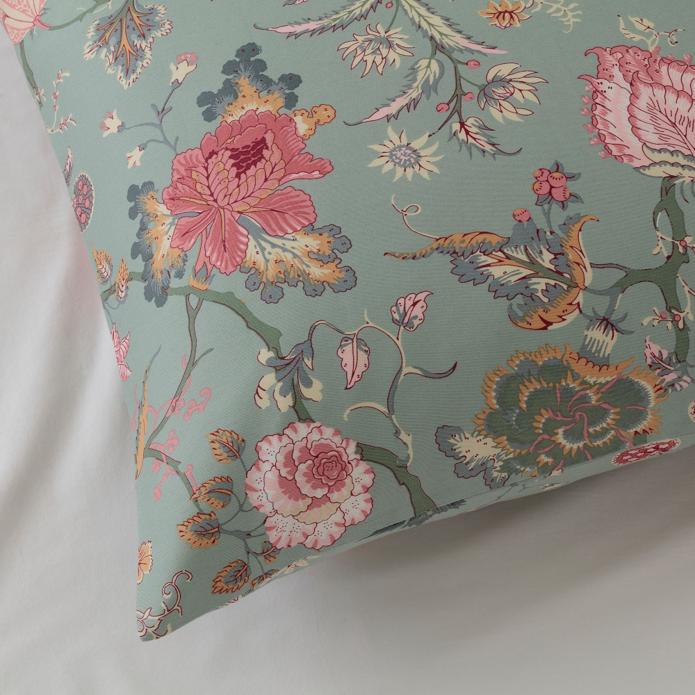 Наволочка IKEA NASSELKLOCKA (НЭССЕЛЬКЛОККА), Разноцветный, 50х80 см