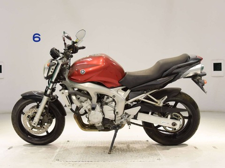 Yamaha FZ6-N 2004