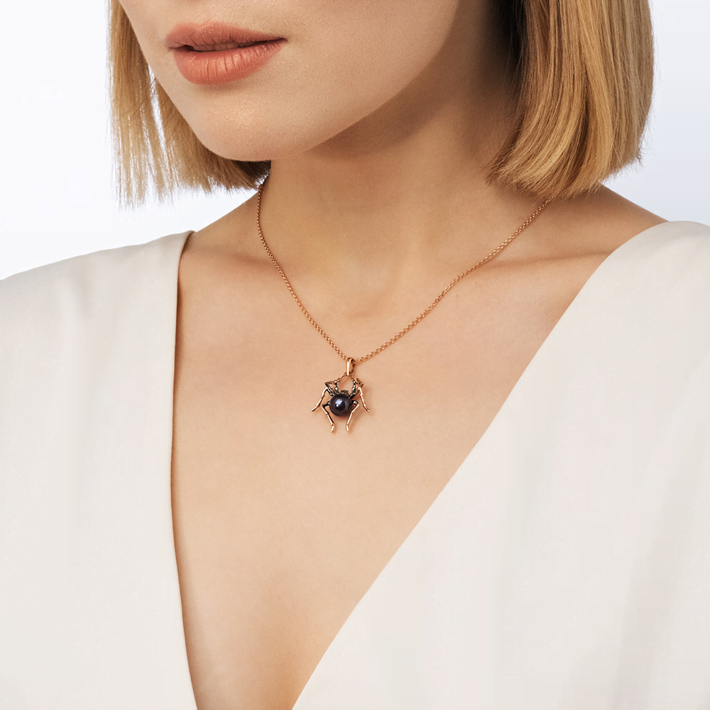 Подвеска «Паук» из красного золота с жемчугом культивированным