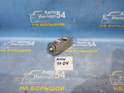 Клапан кондиционера TOYOTA PRIUS 2002