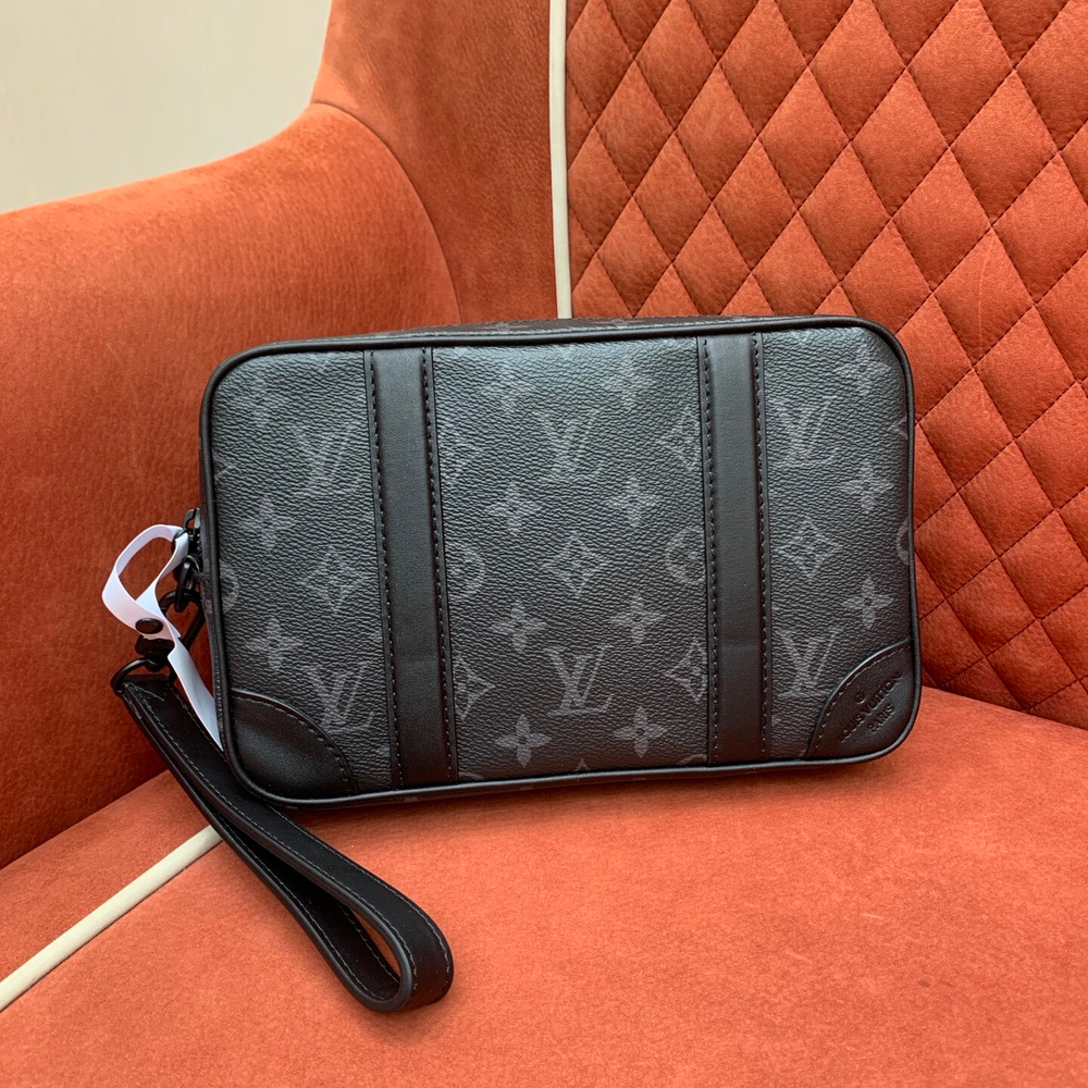Louis Vuitton Pochette Kasai