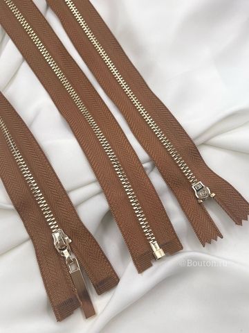 Молния коричневая золото