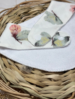 Непромокаемый слюнявчик-нагрудник на кнопках RinaAmari Муслин в ассортименте