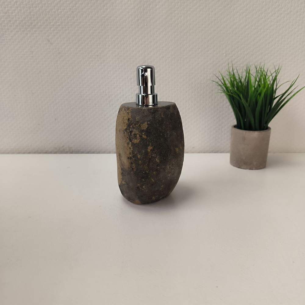 Дозатор из речного камня DRC-64017 (58)