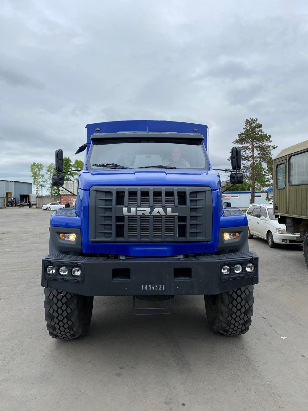 Вахтовый автобус 32552-5013-73 4х4