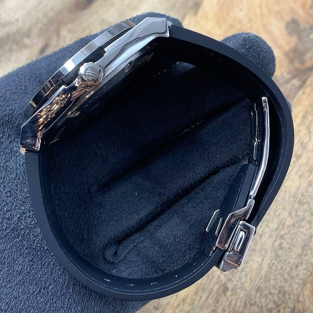 Часы Hublot