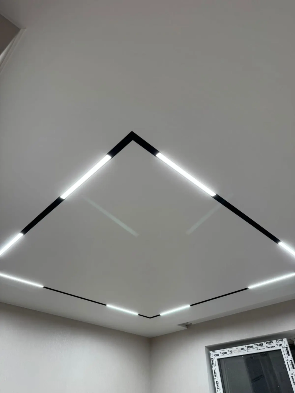 Трековый свет