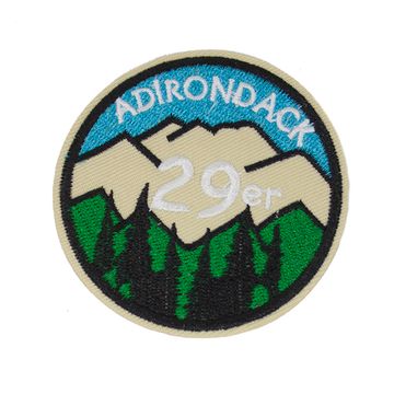 Нашивка термоаппликация на одежду и на рюкзак. Adirondack. Горы