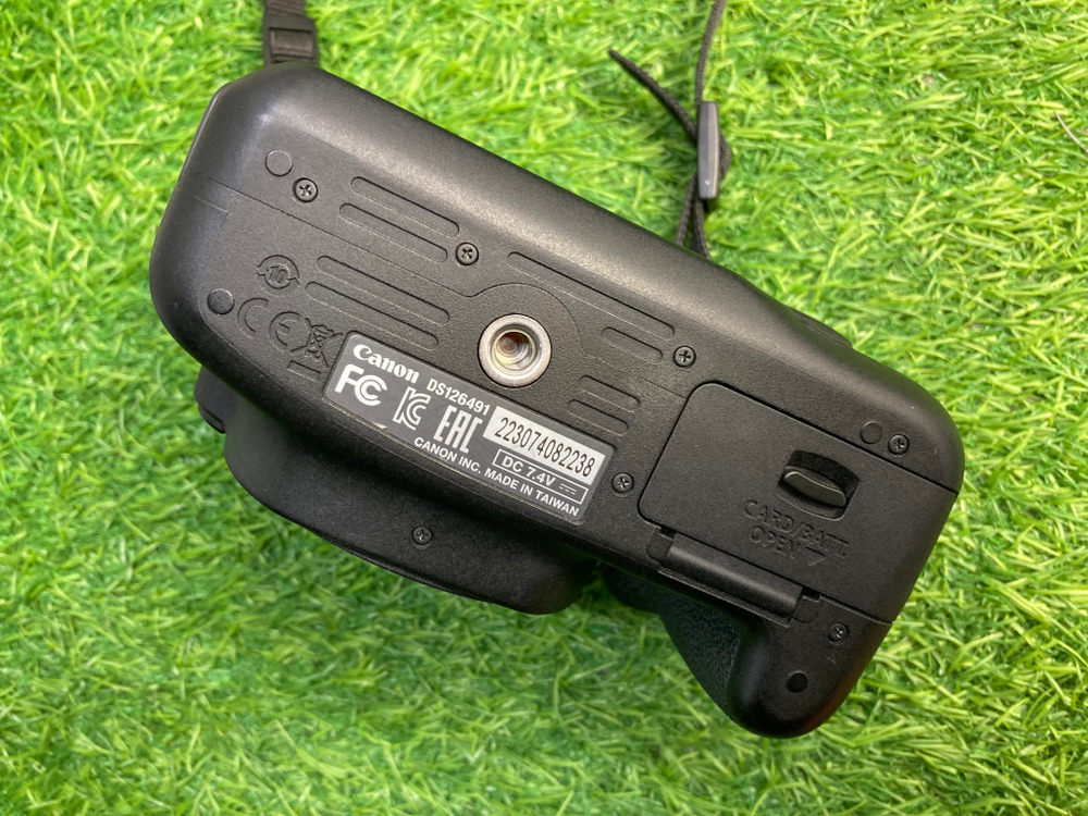 Canon 1200D + 18-55mm Покупка/Продажа