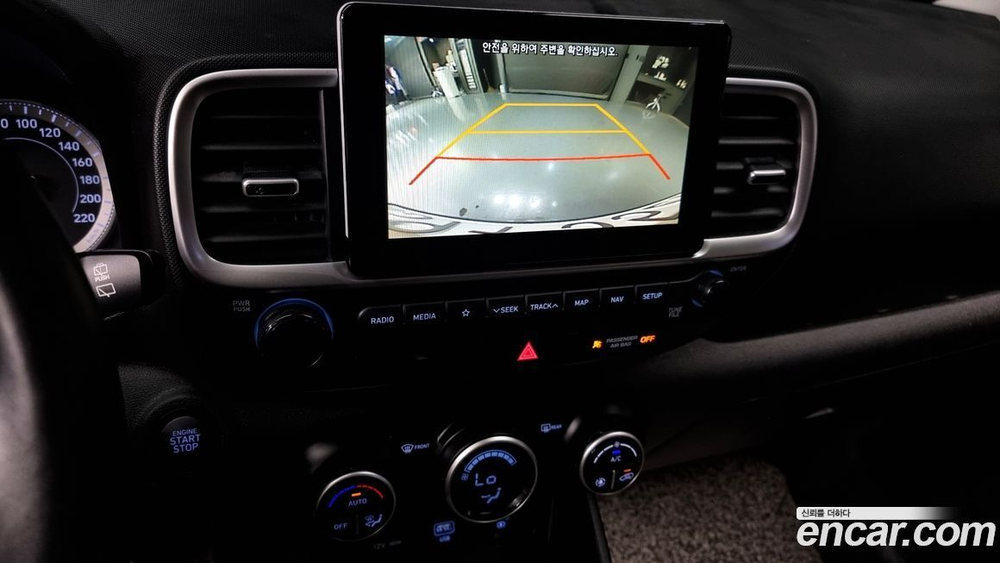 Hyundai Venue 1.6 Modern (04.2020)