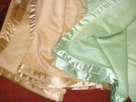 Бамбуковый плед однотонный  200х200  (Magic of Silk) - изумрудный