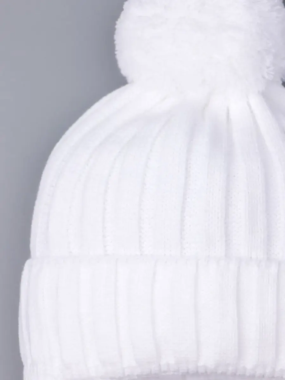 Шапка детская на завязках осенняя