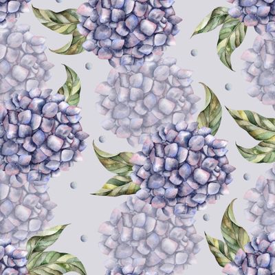 Гортензия с листьями на лиловом