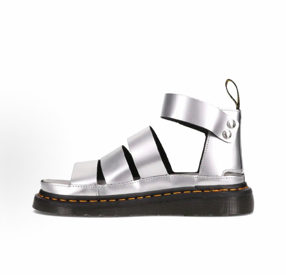 Сандалии Dr. Martens Clarissa II Metallic Leather Sandals in Silver